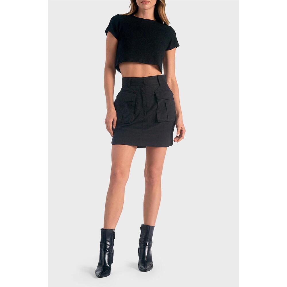 NEW ELAN mini skirt in black